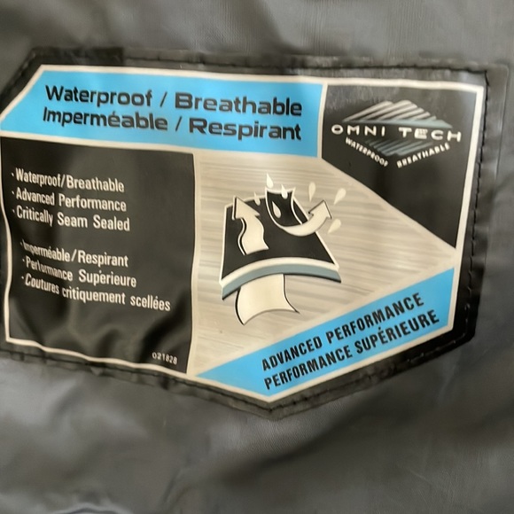 Columbia Jacket - Picture 7 of 9